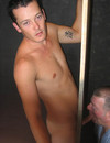 Gloryhole to amuse gay lovers